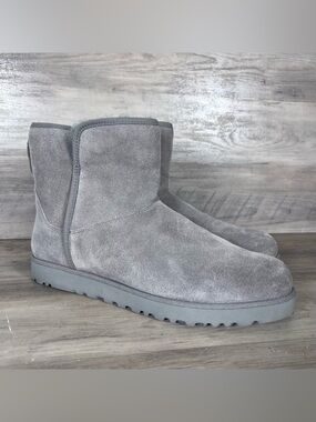 UGG Womens 11 Cory II Genuine‎ Shearling Lined Gray Suede  Pull On Boots 1125792